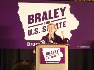 Senator Elizabeth Warren led a Braley rally in Des Moines. Photo courtesy of Zebulon Beilke-McCallum