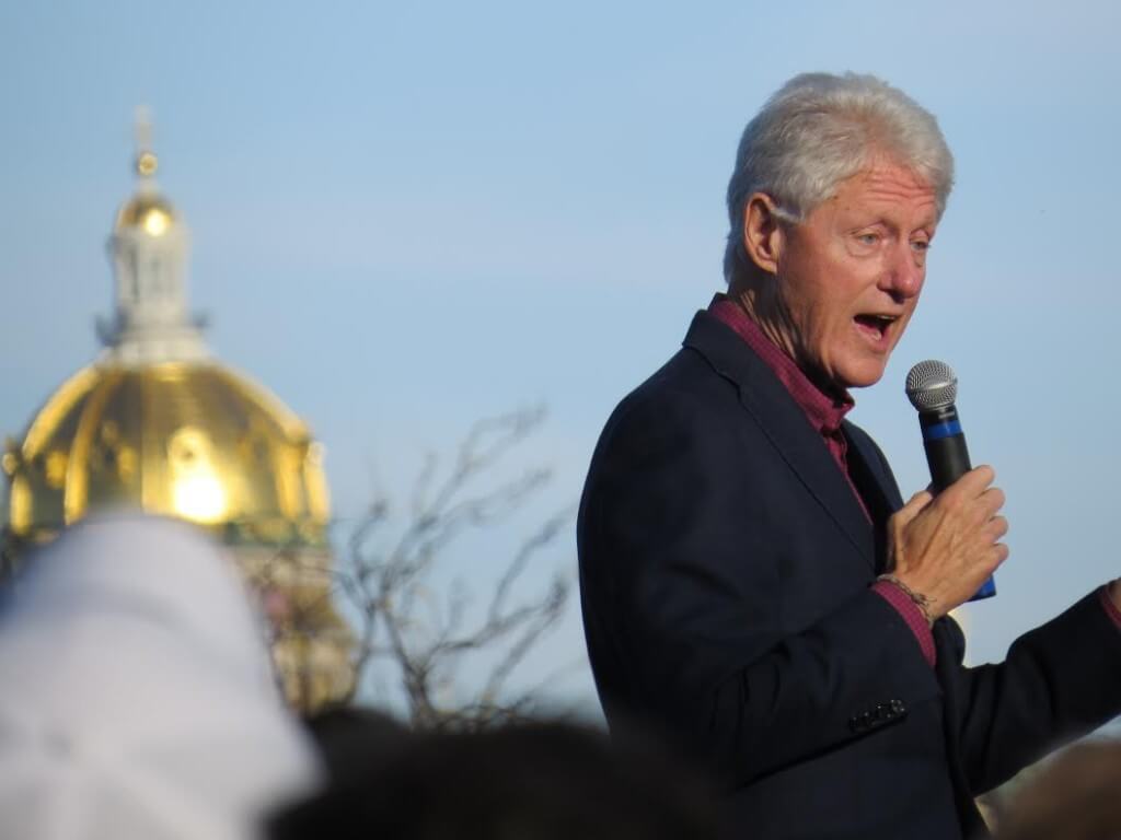 Bill Clinton speaks before Katy Perry