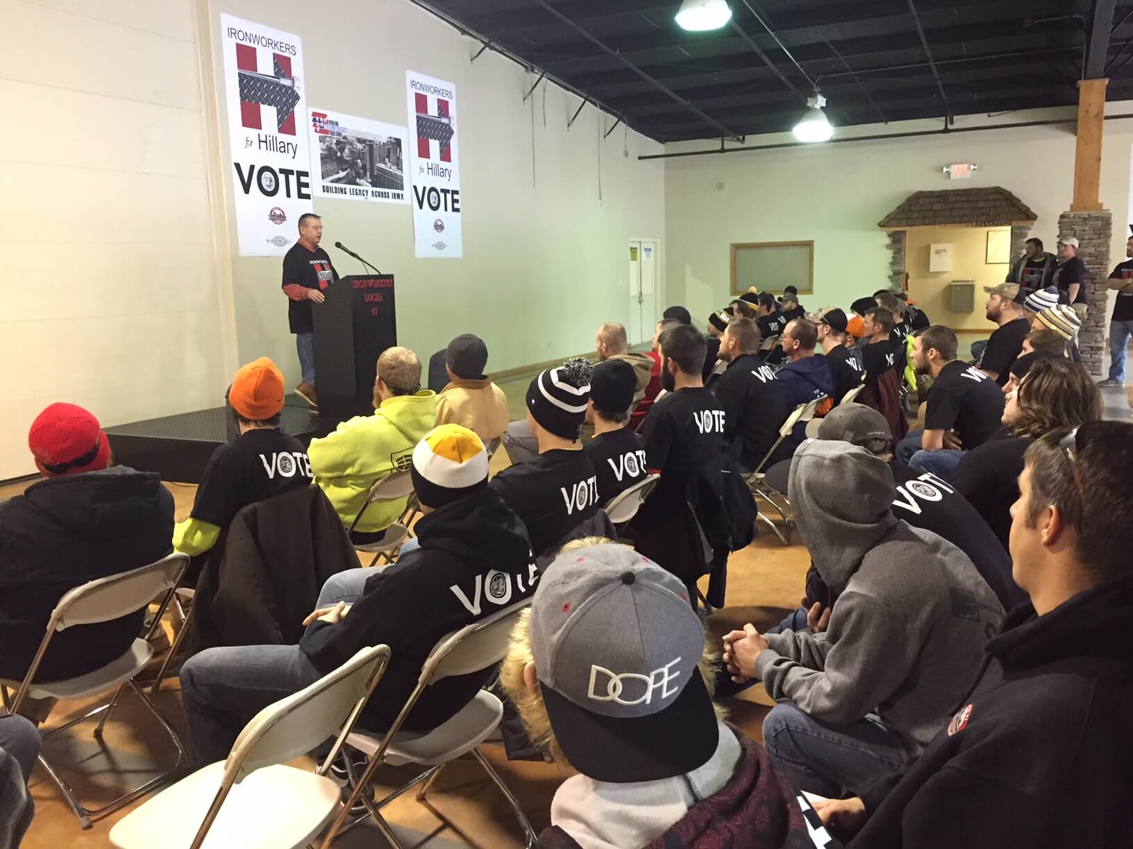 Ironworkers in Des Moines get ready to canvass