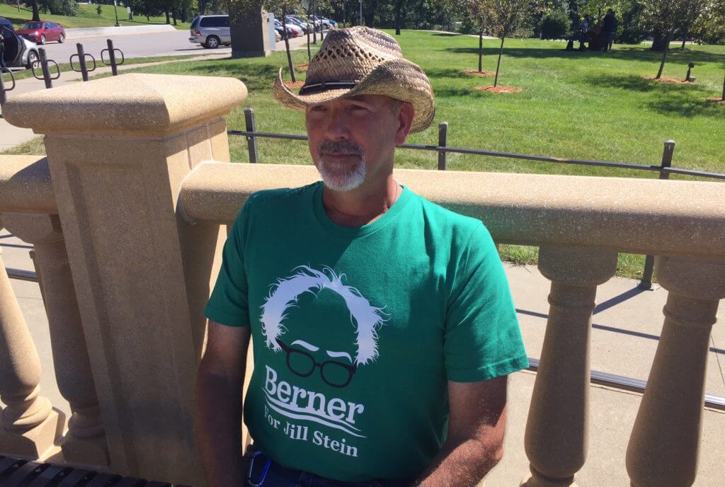 Trujilo, a former key Sanders backer in Iowa