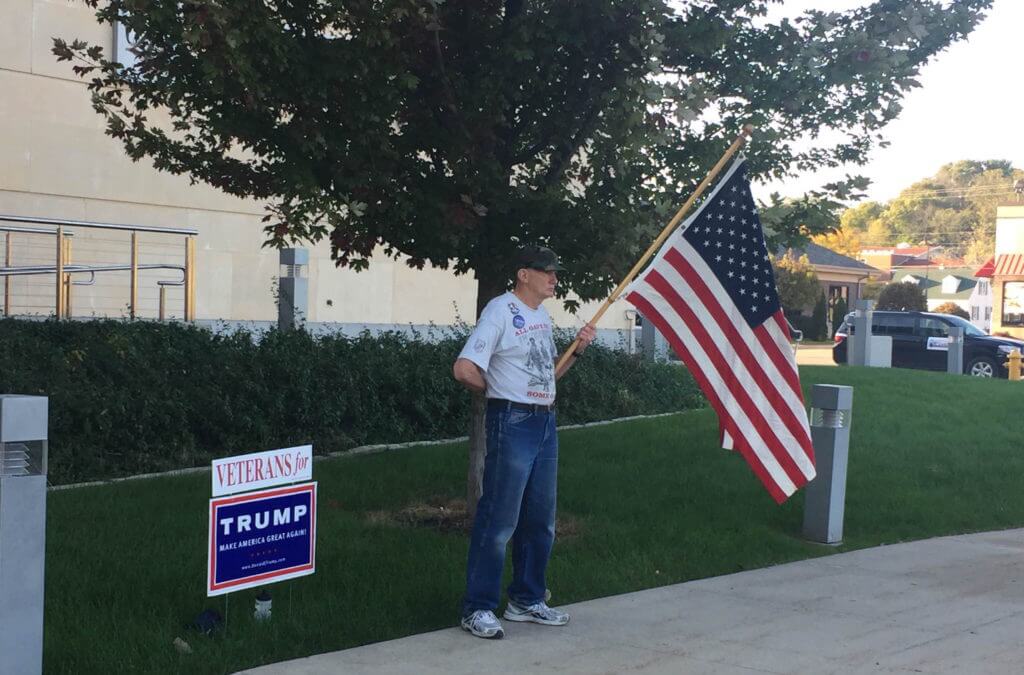 Outside the Scott County Reagan Dinner