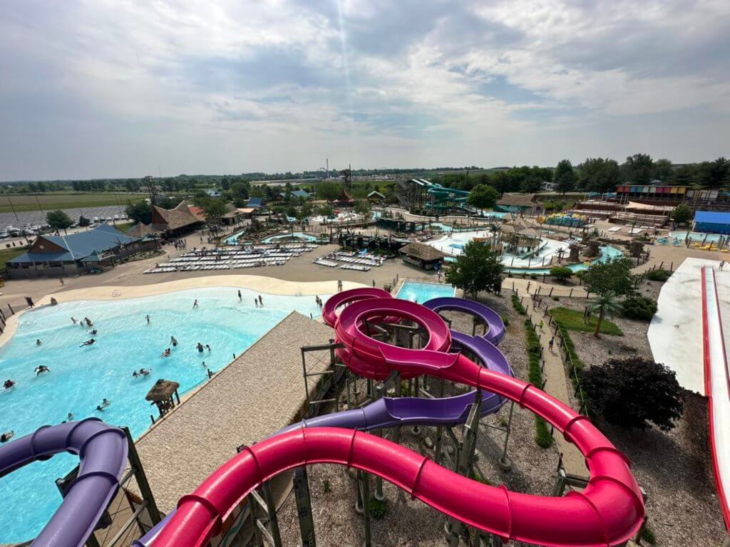 Dive into the Thrilling World of 8 Iowa Adventure & Theme Parks for an Unforgettable Summer